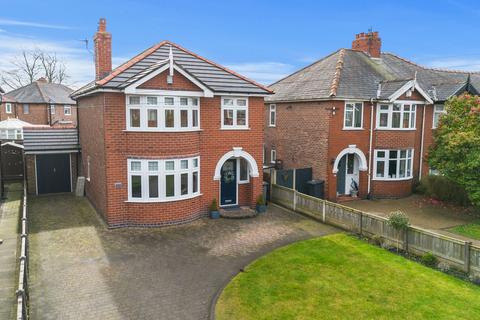 3 bedroom detached house for sale, Padgate Lane, Padgate, WA1