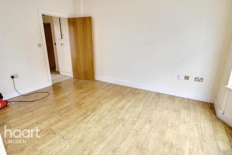 1 bedroom apartment for sale, Clasketgate, Lincoln