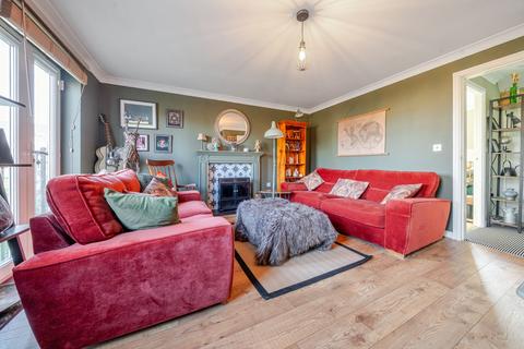 3 bedroom terraced house for sale, Sedge Way, Bury St. Edmunds IP33