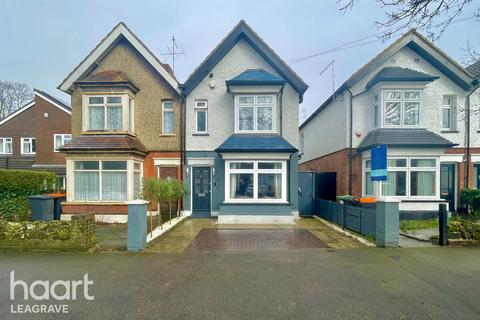 39 Priory Road, Dunstable, LU5 4HR
