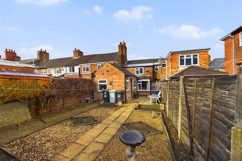 2 bedroom terraced house for sale, James Street, Louth LN11