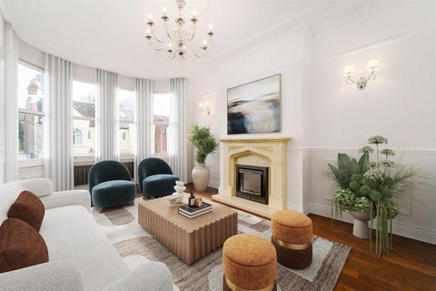 4 bedroom flat to rent, Drayton Road, Ealing W13