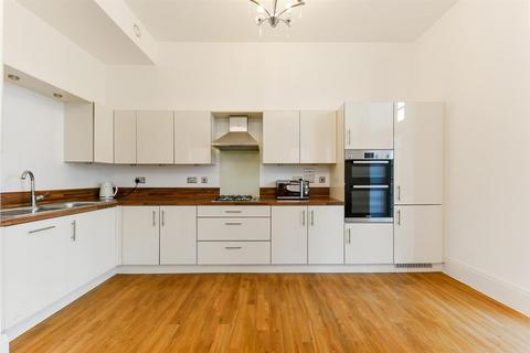 2, Parklands Court Glanville Way, Epsom, KT19 8HQ