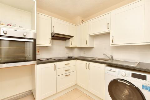 1 bedroom ground floor flat for sale, Brickyard Lane, Crawley Down, West Sussex