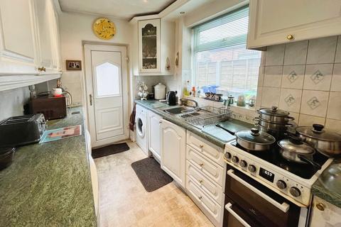 3 bedroom semi-detached house for sale, Jayton Avenue, Didsbury, Greater Manchester, M20