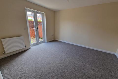 4 bedroom detached house to rent, Janes Court, Tiverton EX16