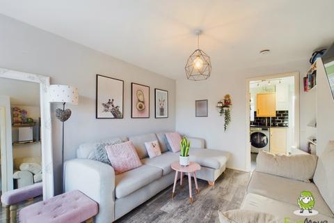 10 Calleva Close, Basingstoke, RG22 4TD
