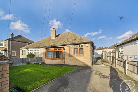 2 bedroom semi-detached bungalow for sale, Lulworth Drive, Leeds