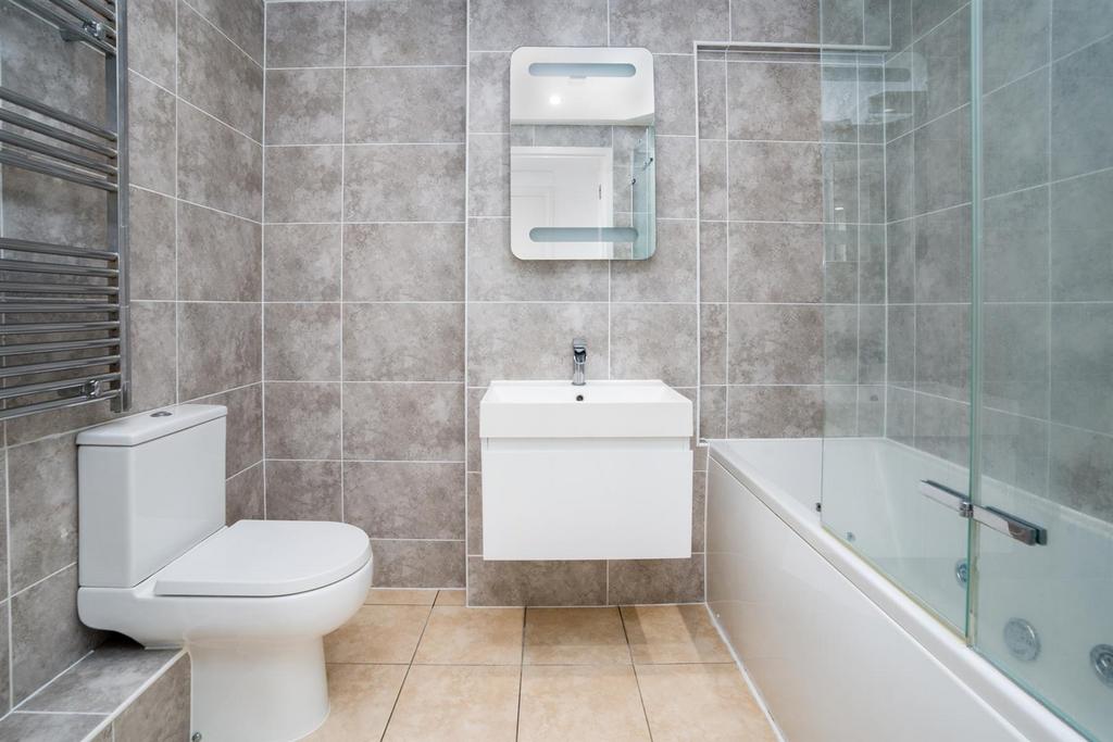 05 For Sale 3 Bedroom Flat Garden Murray Grove N1