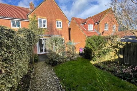 3 bedroom semi-detached house to rent, Ash Close, Swanage BH19