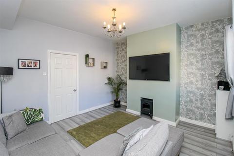 2 bedroom terraced house for sale, Goosehill Road, Normanton WF6