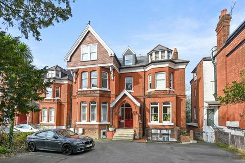 1 bedroom flat for sale, Mount Avenue, Ealing W5