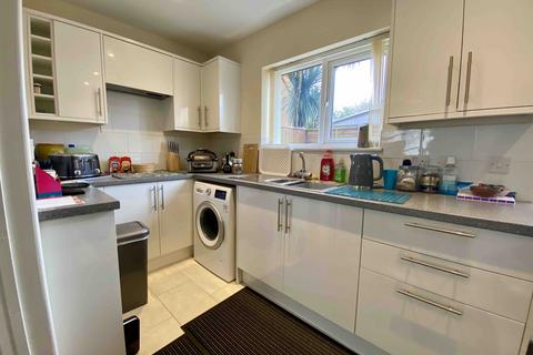 2 bedroom semi-detached house for sale, Chester Road, IP11