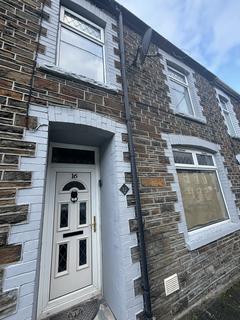 3 bedroom terraced house to rent, Cadwalardr Street, CF45 3RD