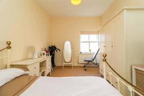 1 West View Terrace, Wakefield, WF2 0BQ