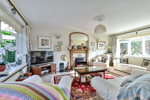 undefined, Chipperfield Road, Kings Langley, WD4