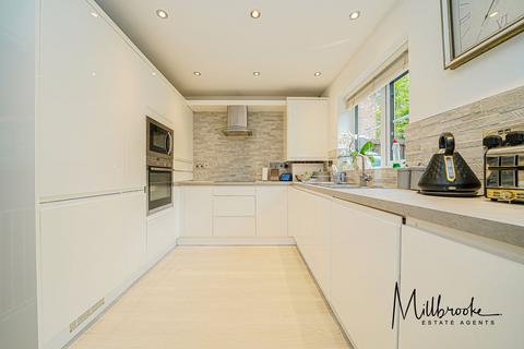 15 Lower Brook Lane, Worsley, Manchester, M28 2LL