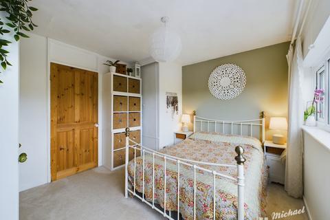 11 Avon Walk, Leighton Buzzard, LU7 3DE