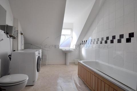 undefined, Hornsey Road, Holloway, N7