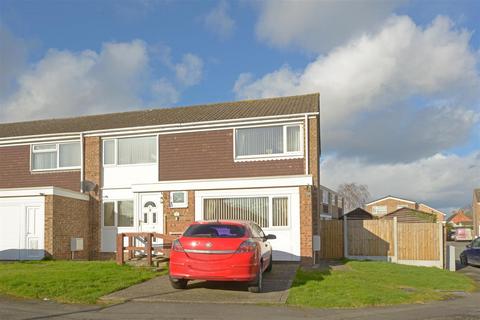 4 bedroom end of terrace house for sale, Chevin Close, Off Little Harlescott Lane,  Shrewsbury