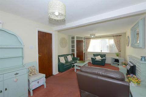 4 bedroom end of terrace house for sale, Chevin Close, Off Little Harlescott Lane,  Shrewsbury