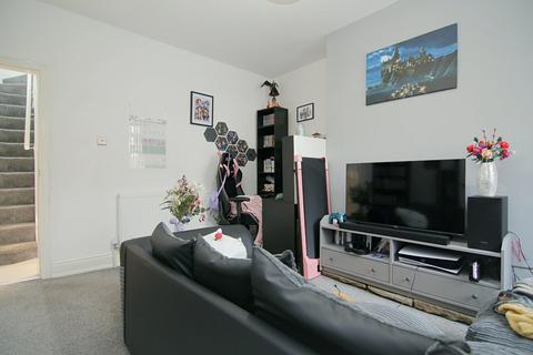 2 bedroom terraced house for sale, Mount Avenue, Eccleshill, Bradford, BD2