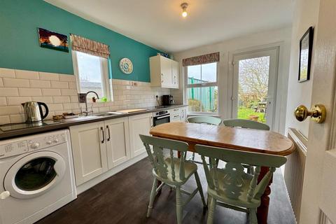 3 bedroom semi-detached house for sale, Manor Road, Southminster