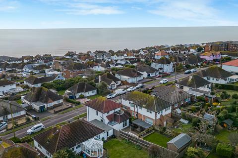 4 bedroom detached house for sale, Brambletyne Avenue, Saltdean, BN2