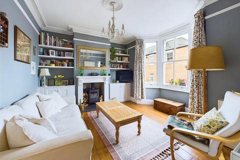 13 Edwy Parade, Gloucester, GL1 2QH