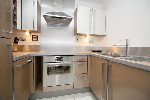 1 bedroom flat to rent, Proton Tower, Blackwall Way, Canary Wharf E14