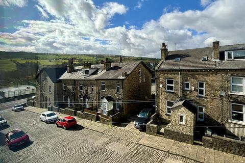 4 bedroom terraced house for sale, Wensley Bank, Bradford BD13