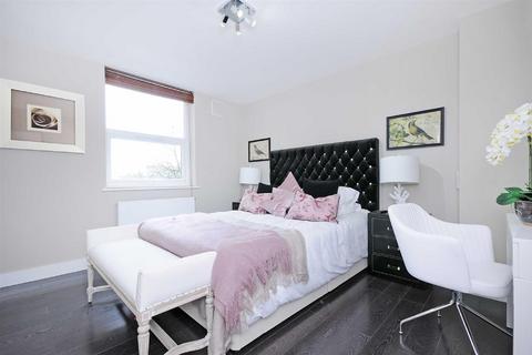 3 bedroom flat to rent, St John's Wood Park, St Johns Wood, NW8