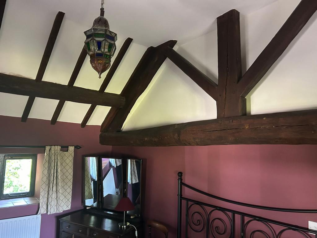 Bedroom (main)