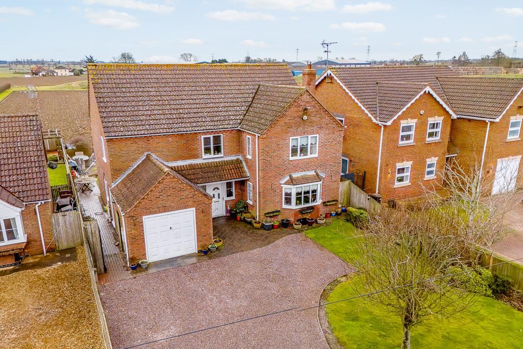87 Seas End Road (Moulton Seas End)-5.jpg