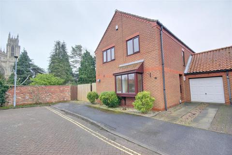 4 bedroom link detached house for sale, St. Matthews Court, Minster Moorgate, Beverley