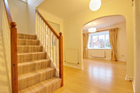 4 bedroom link detached house for sale, St. Matthews Court, Minster Moorgate, Beverley