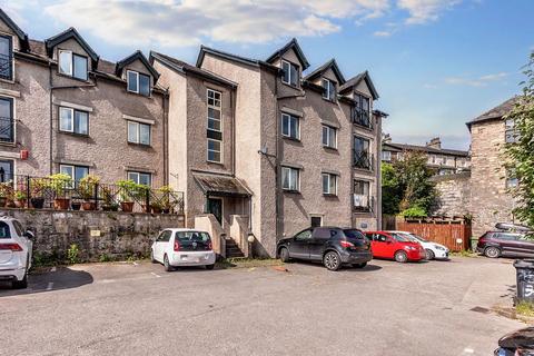 2 bedroom apartment to rent, 6 Fellside Court, Kendal