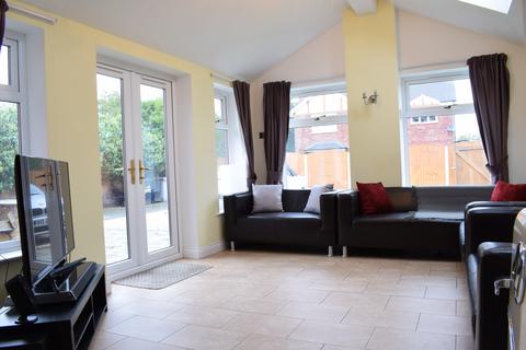 1 bedroom detached house to rent, Crewe Road, Nantwich CW5