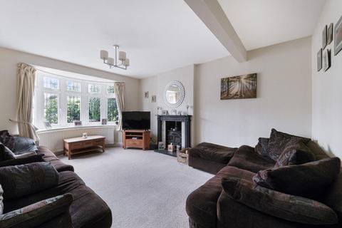 4 bedroom detached house for sale, Fairfield way, Ewell Court