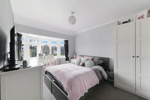 54 Fairfield Way, Epsom, KT19 0EF