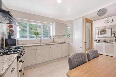 4 bedroom detached house for sale, School Road, Kelvedon Hatch, Brentwood, Essex, CM15