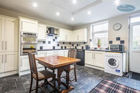 3 bedroom house for sale, Halifax Road, Thurgoland, Sheffield