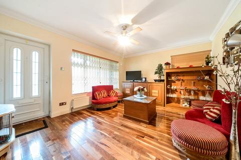 1 bedroom apartment for sale, Ambleside Walk, Uxbridge