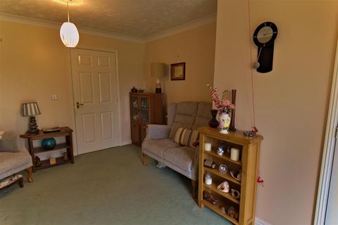 1 bedroom retirement property for sale, Stratford Road, Hall Green, Birmingham