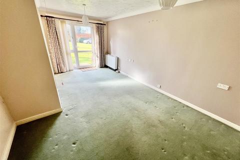 1 bedroom retirement property for sale, Stratford Road, Hall Green, Birmingham