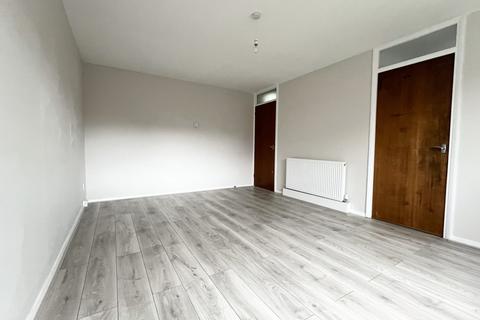Poplar Grove, London, N11