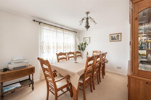 4 bedroom detached house for sale, Marconi Way, St. Albans