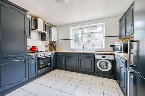 4 bedroom house for sale, Foster Road, Acton, London, W3