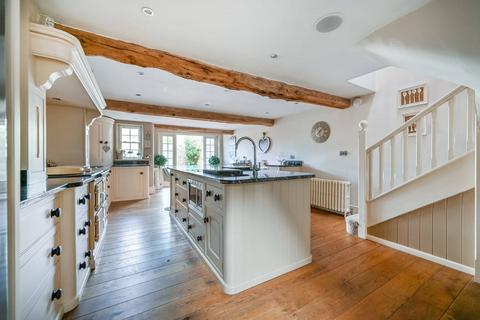 4 bedroom house for sale, The Green, Twickenham, TW2