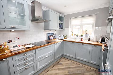 3 Royal Drive, Epsom, KT18 5PR